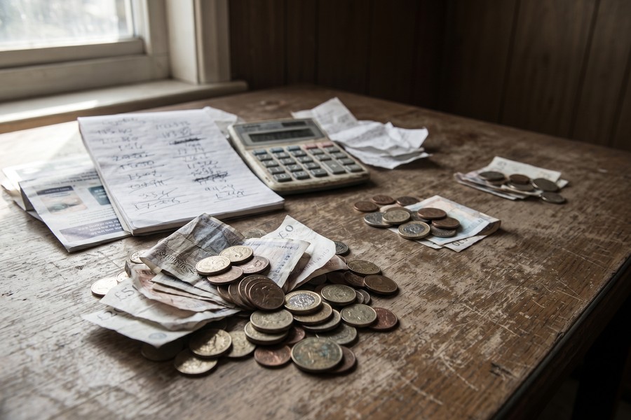 Chart comparing borrowing costs for credit union loan versus payday loan for seasonal worker